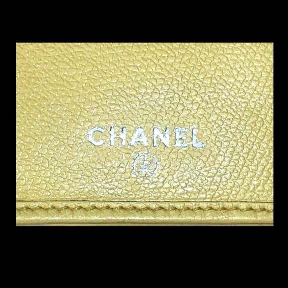 CHANEL Vintage 2004 Yellow Caviar Coco Button Snap Leather Long Wallet NWOT - Picture 8 of 13